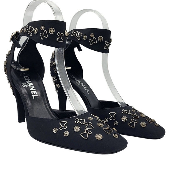 CHANEL 2003 Snap Collection Ankle Strap Pumps With Metal Snaps & Hooks Black 38 - Picture 4 of 16